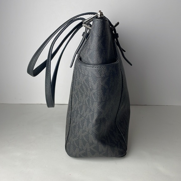 Michael Kors Jet Set Monogram Shoulder Bag Tote - Picture 3 of 11